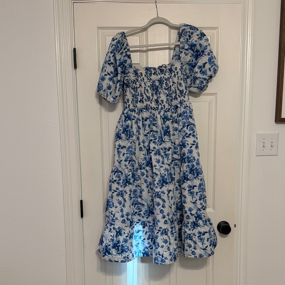 Abercrombie & Fitch White and Blue Floral Dress